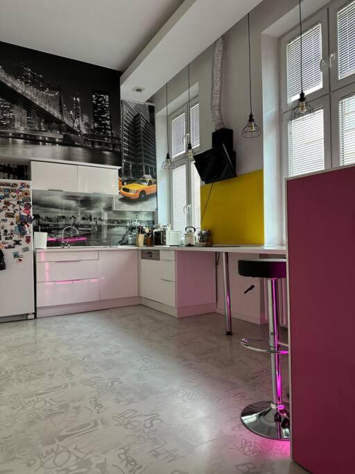 P-122 Piotrkowska Apartment. Лодзь Екстер'єр фото