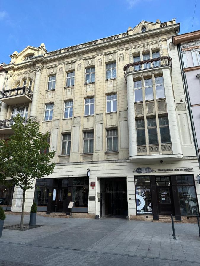 P-122 Piotrkowska Apartment. Лодзь Екстер'єр фото